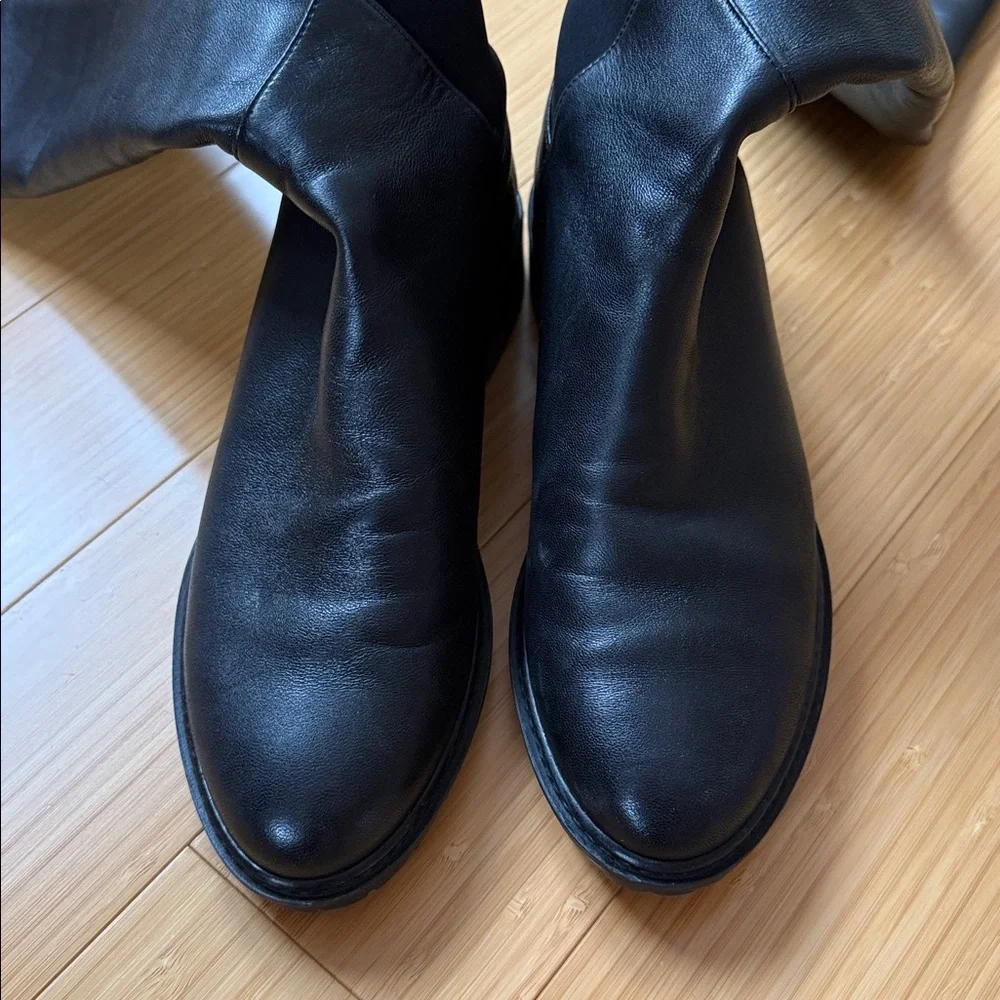 Stuart Weitzman City Boots in black size 7